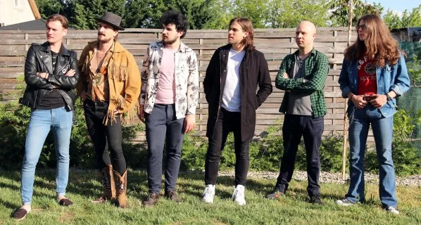 YEWO - Pink Cage - Single