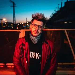 Vakon vagyunk!