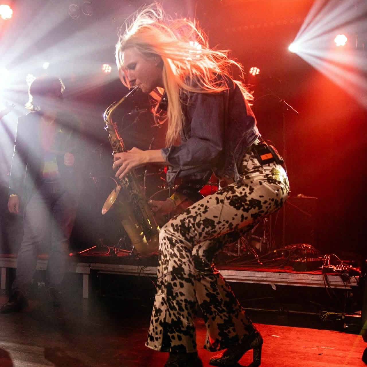 Értékelés: Sára Erdei (YEWO, Quack, Azahriah, Jägermeister Brass Band)