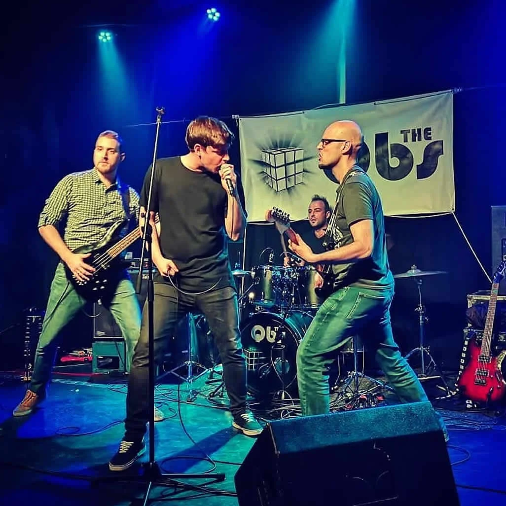 Értékelés: Schéder Balázs - The Qbs