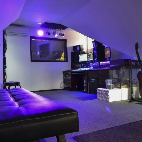 Voucher / Kupon - Felvétel egy profi hangstúdióban (Éneklés vagy Rappelés)